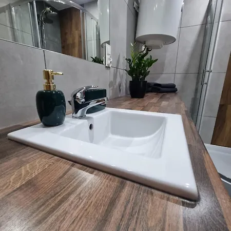 Kawalerka Na Rakowie Obok Estakady Apartment