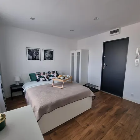 Kawalerka Na Rakowie Obok Estakady Apartment *