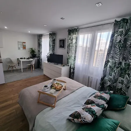Kawalerka Na Rakowie Obok Estakady Apartment *