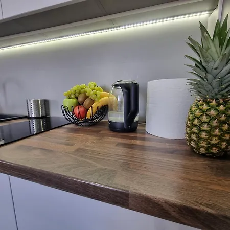 Apartment Kawalerka Na Rakowie Obok Estakady Czestochowa